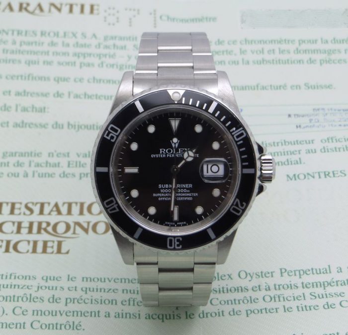Rolex Submariner date with Rolex Papers
